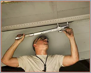 Golden Garage Door Service Pasadena, TX 713-965-6432 - 10-install-cont